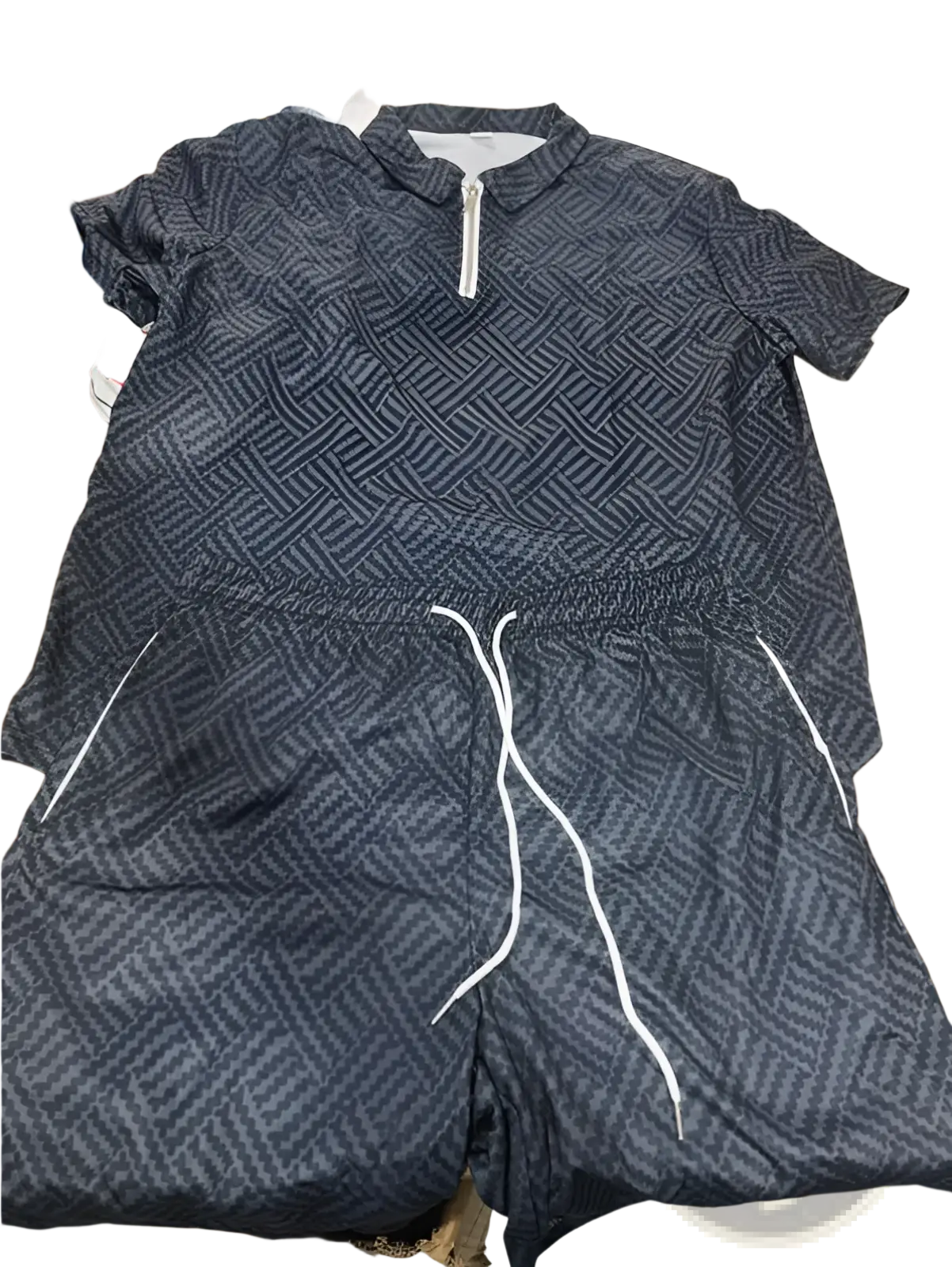 Men’s dark gray athletic romper with geometric pattern short sleeves and elastic waistband for summer wear