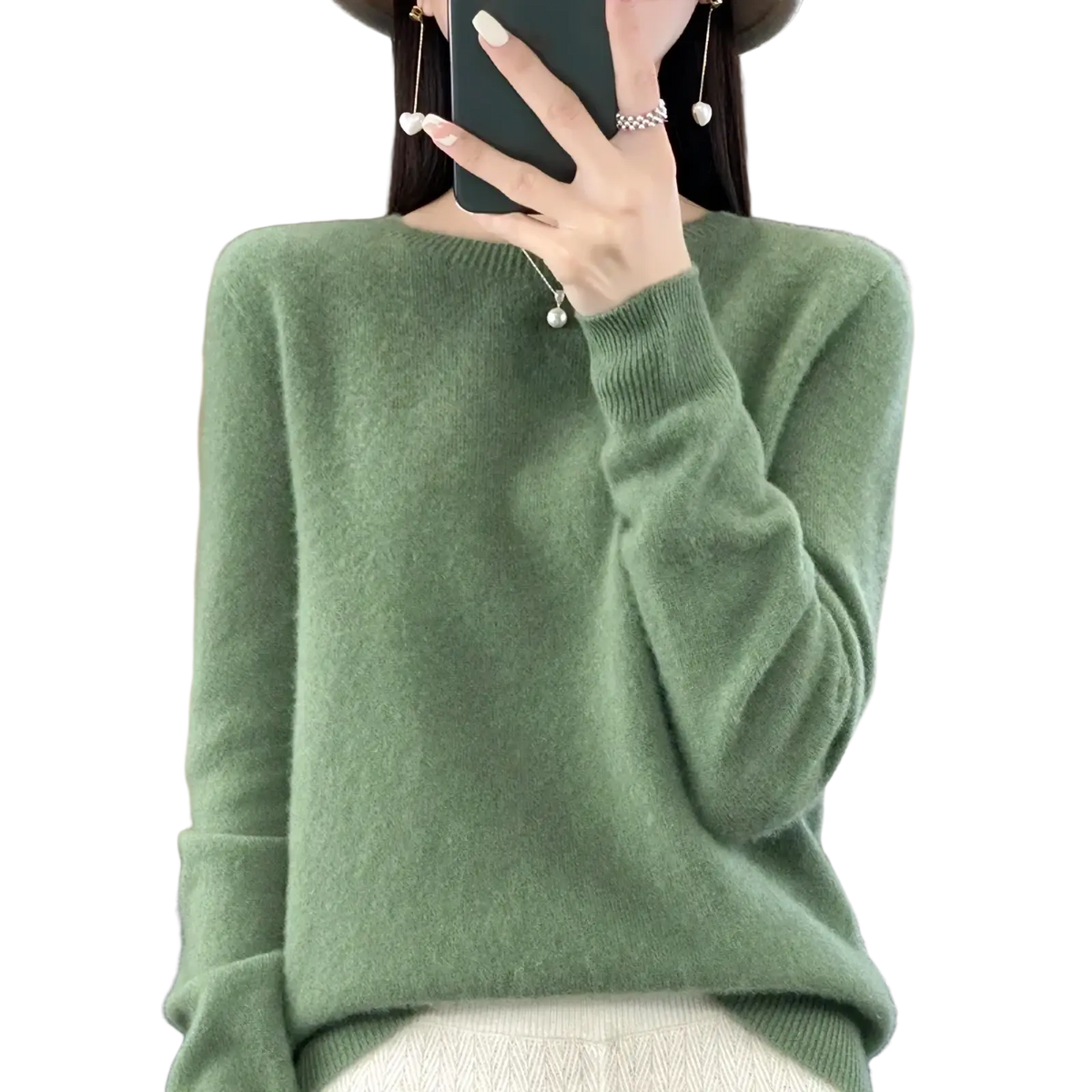 Soft moss green merino wool women sweater o neck pullover top with ribbed cuffs and hem in cashmere blend