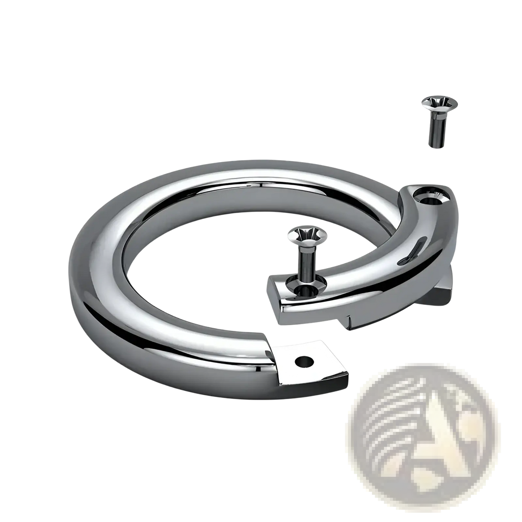 Chrome-finished metal car keychain detachable ring holder with polished finish and integrated screw mechanism