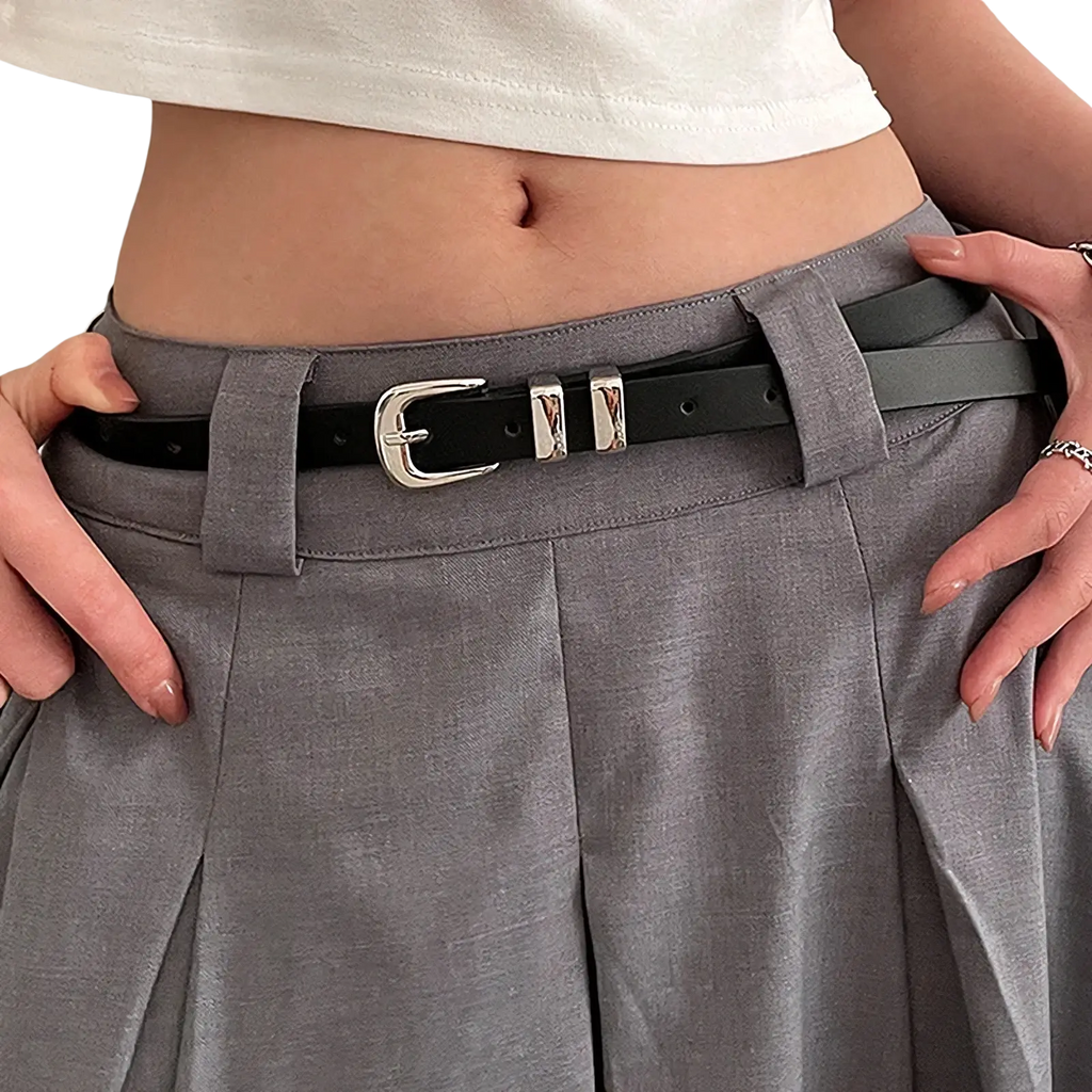 Minimalist black pu leather belt with silver buckle and two rectangular metal plates for a sleek finish