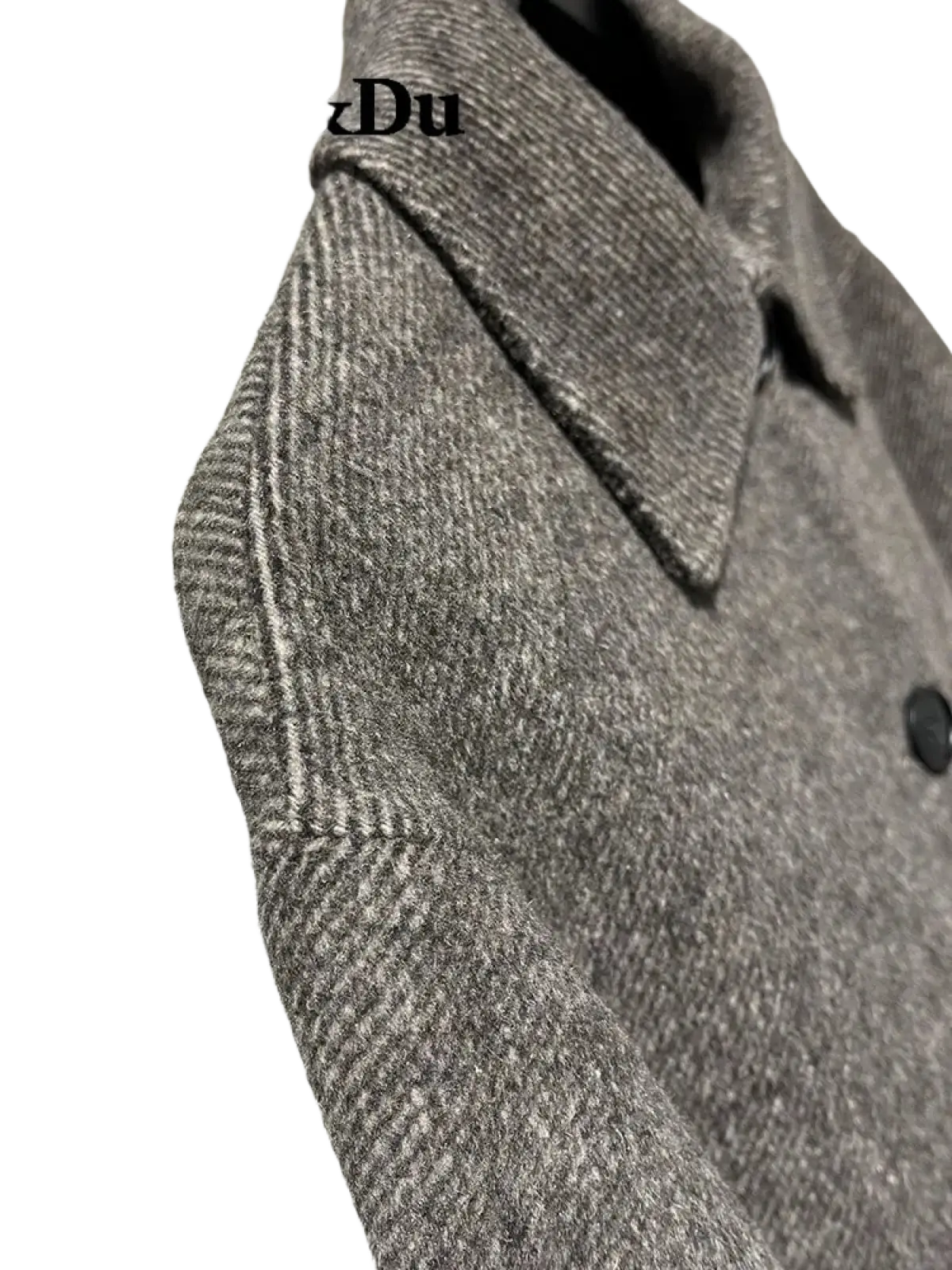 Mu&du gray herringbone wool coat with classic collar and black buttons featuring the mu&du logo