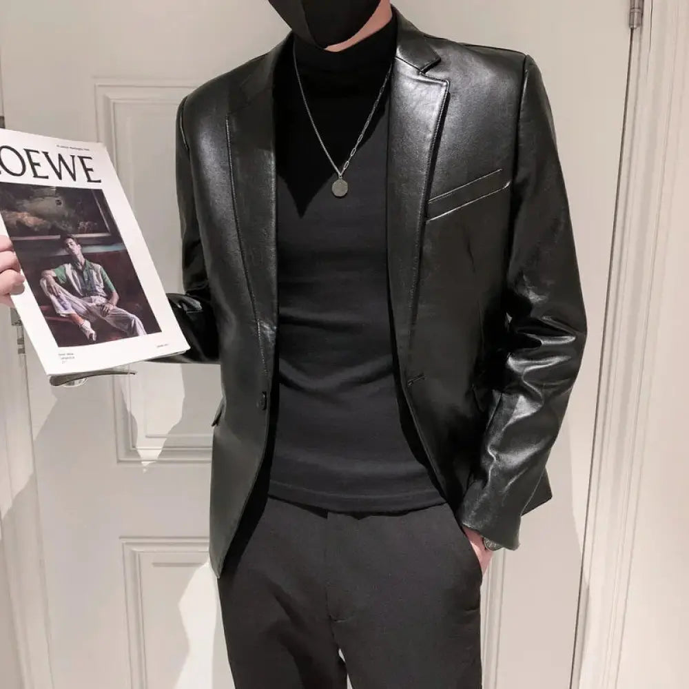 Black leather blazer featuring slim fit and korean polo collar in pu leather for men’s stylish outerwear