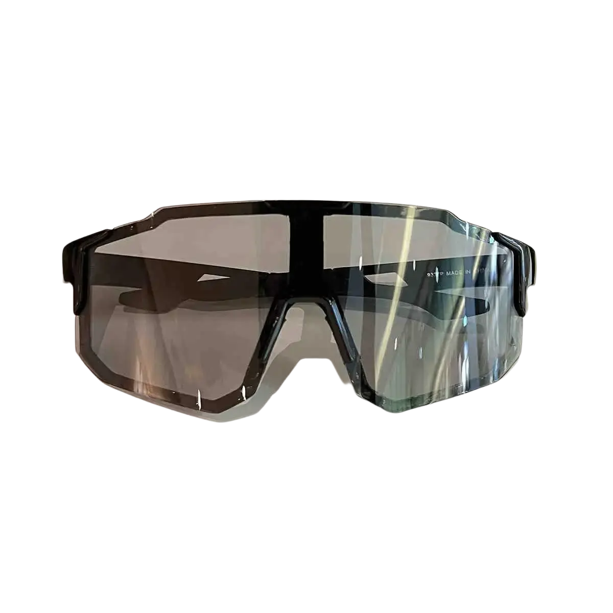 Black-framed outdoor sports cycling sunglasses with uv400 gradient gray lenses and sleek modern design circle sunglasses