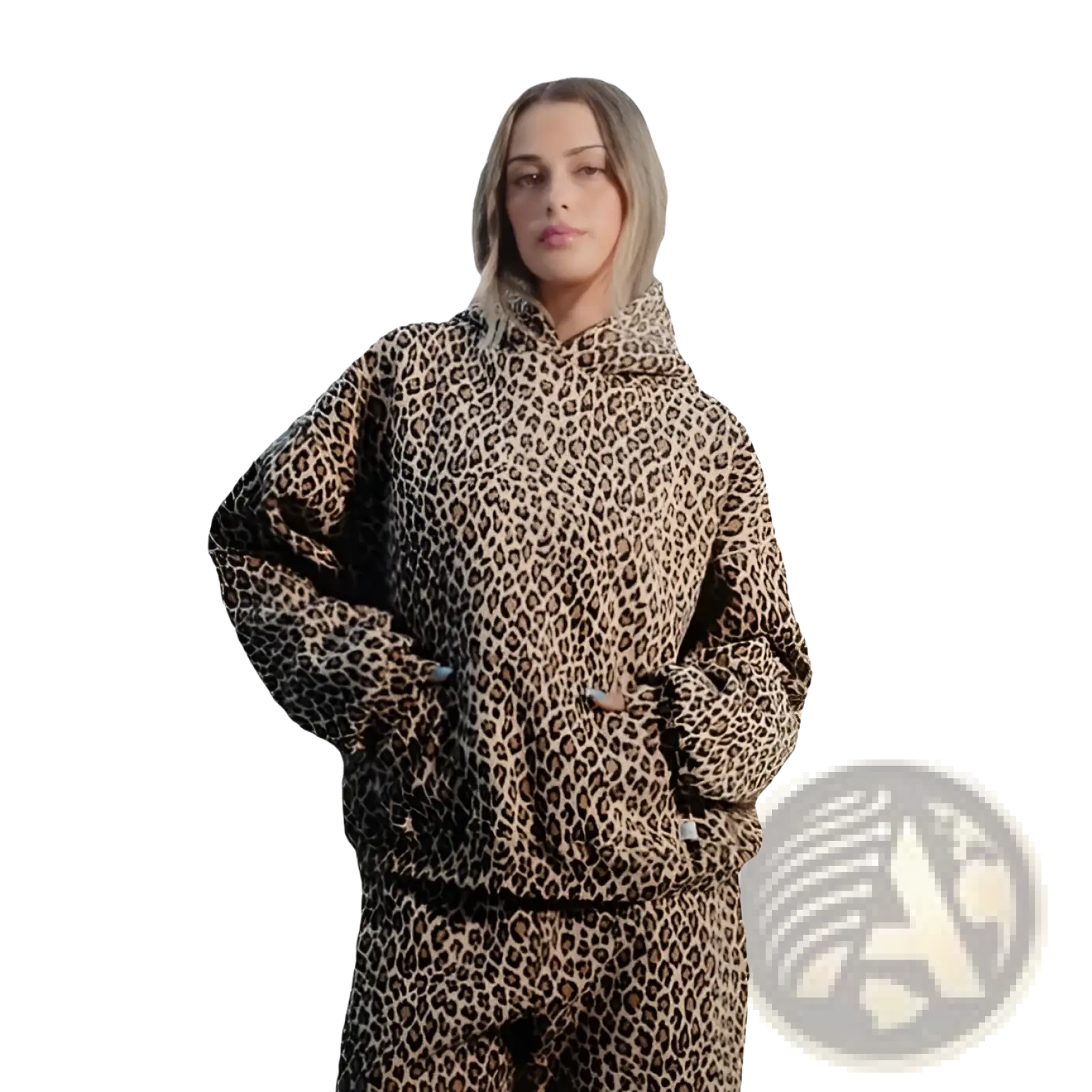 Oversized American Vintage leopard print hoodie and pants set in plush soft fabric for cozy casual wear