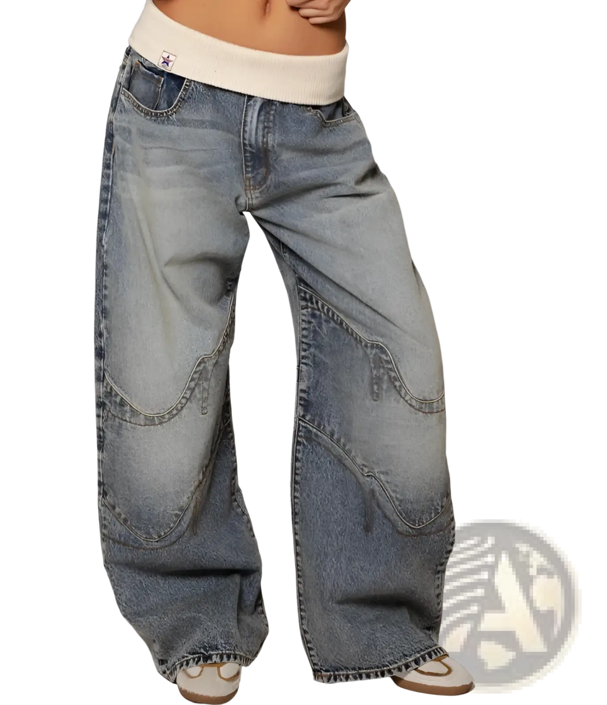 Light-wash denim patchwork straight leg jeans for women with wide-leg relaxed fit casual pants design