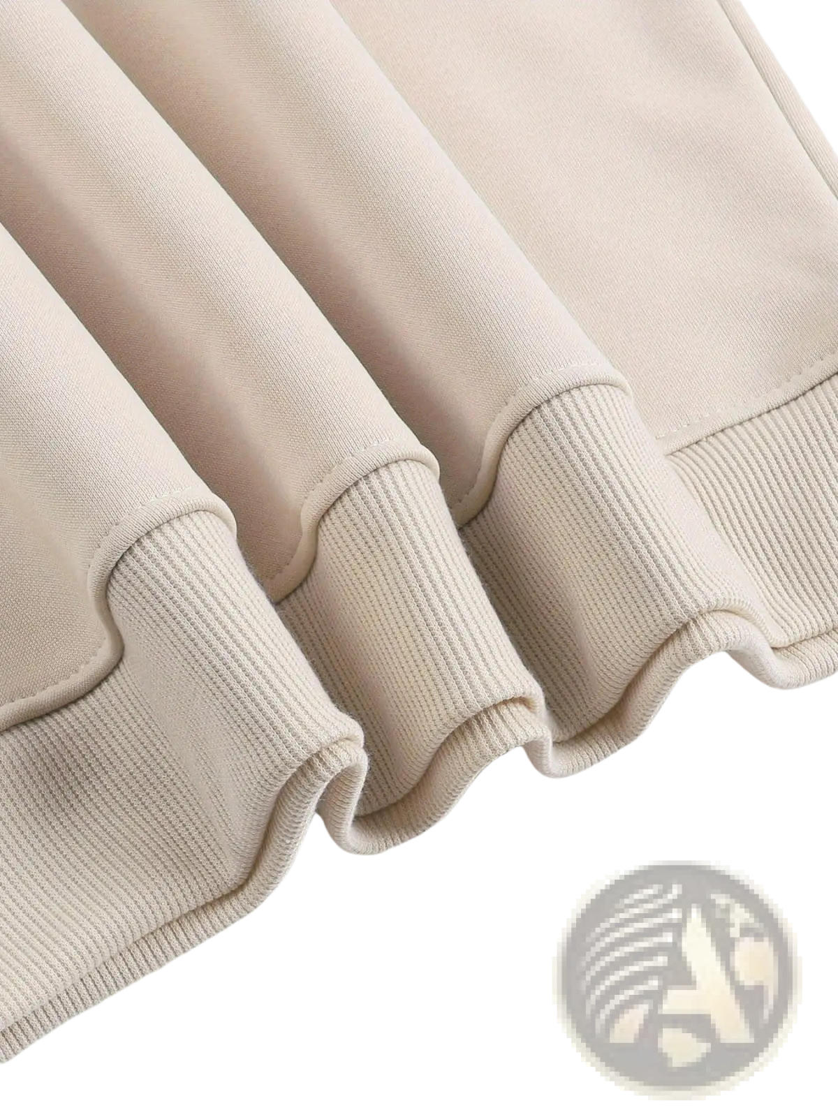 Beige cotton peachy print oversized cream sweatshirt with ribbed cuffs for casual wear