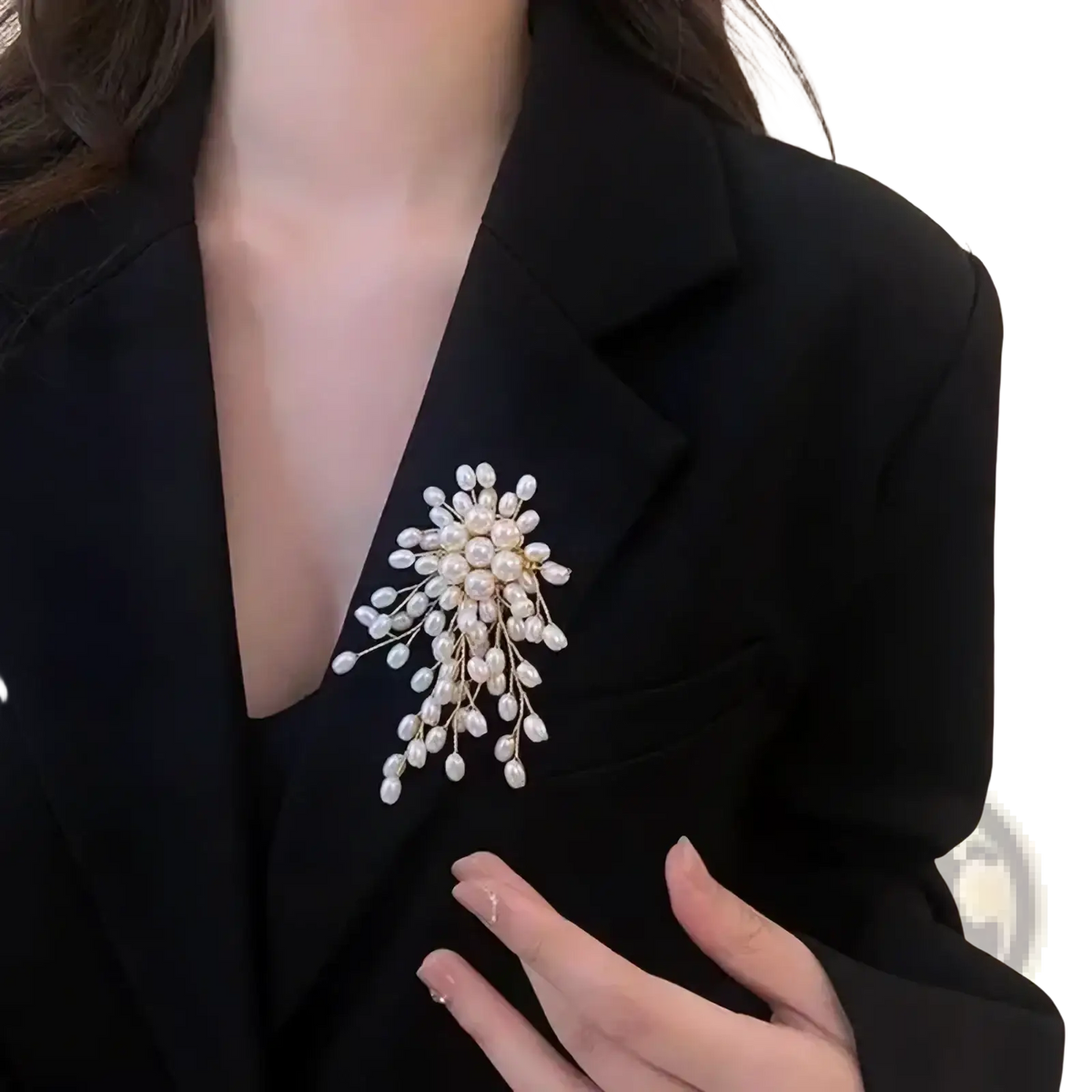 Elegant pearl flower brooch pin in white and gold tones featuring a delicate branching floral design for fashion jewelry