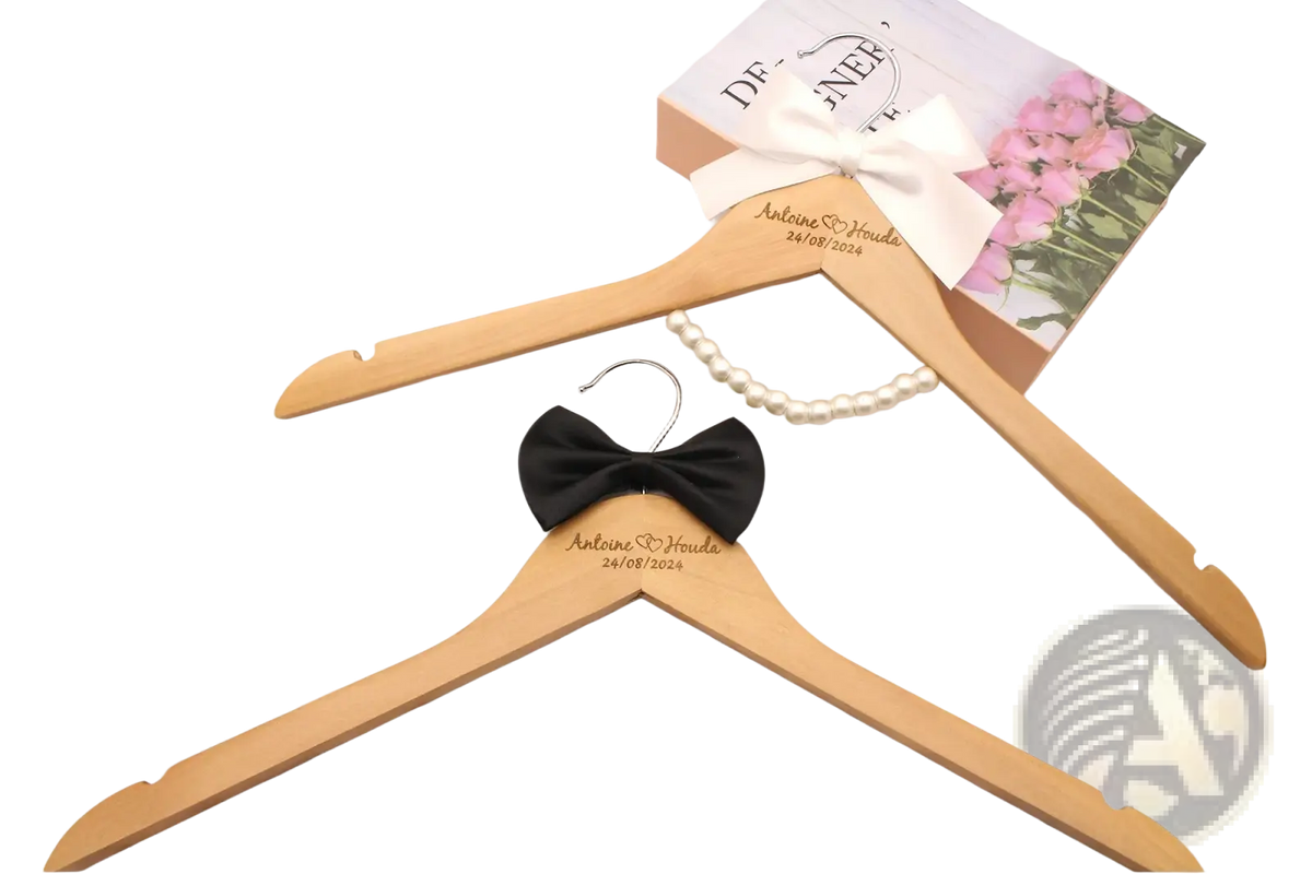 Personalized wedding dress hangers engraved wooden set with light wood, two bows white and black, dated 24/08/2023