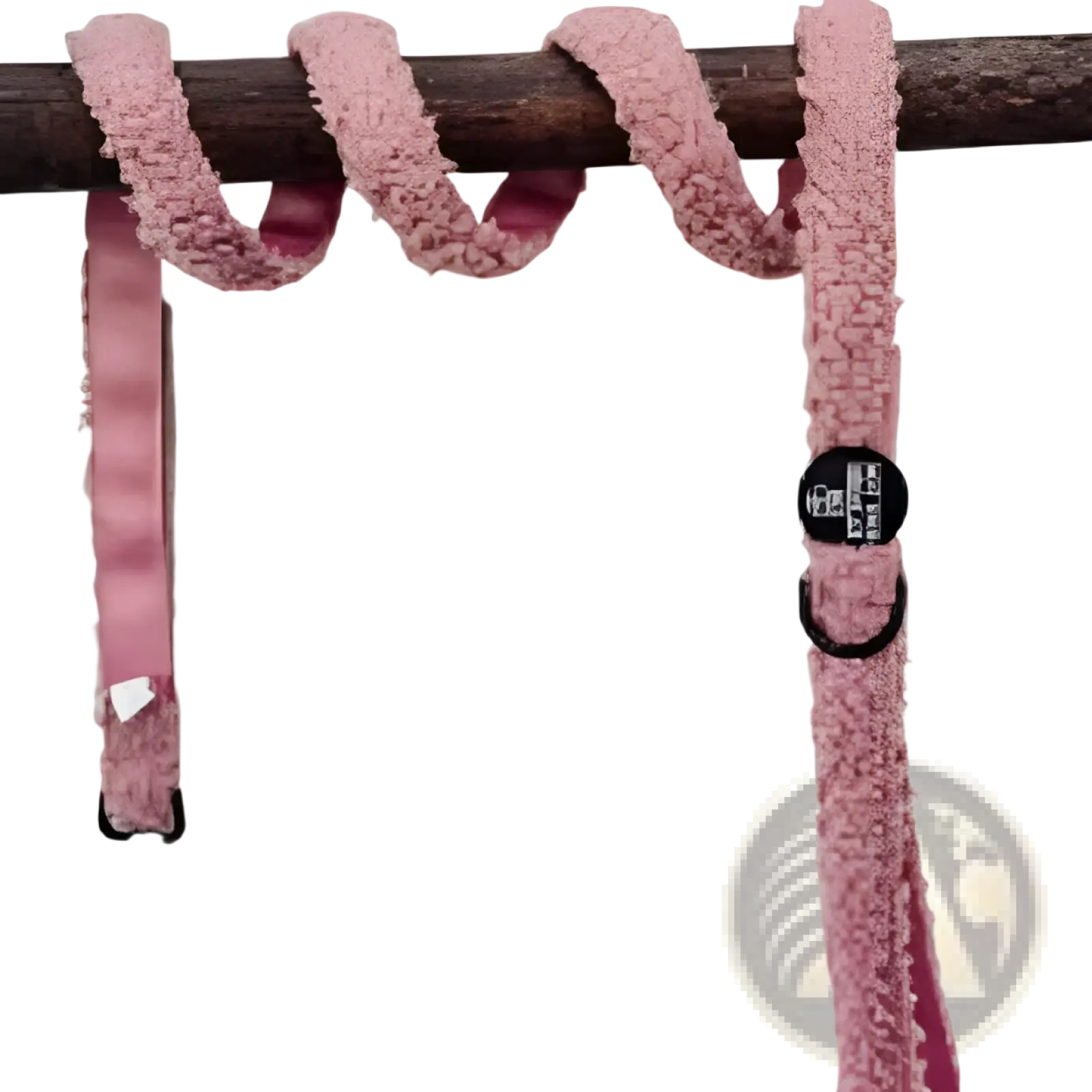 Pink fuzzy dog leash 1.5m with black metal hardware and circular brand tag showcasing soft plush material