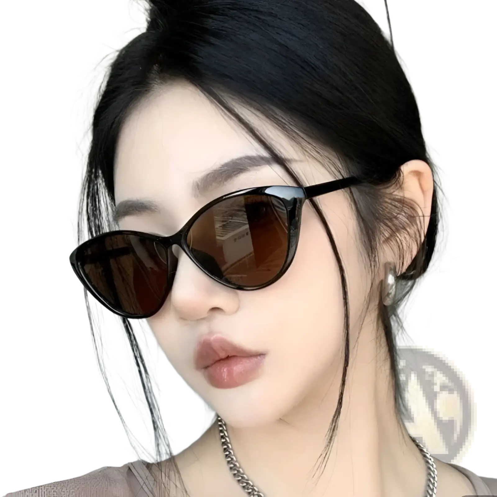 Black retro cat eye uv380 sunglasses with lightweight frame and brown gradient lenses for fashion use