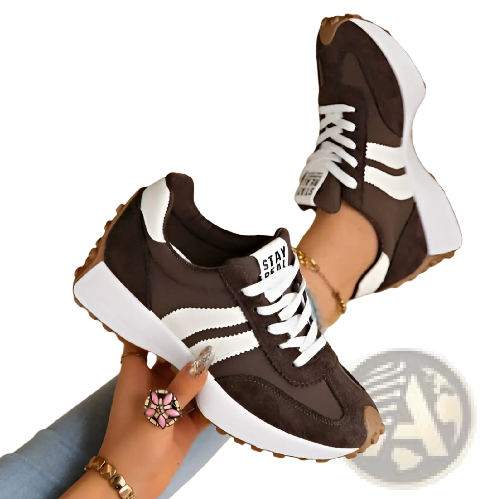 Retro chunky sneakers breathable suede low top shoes in brown and white with three stripes and a thick rubber sole