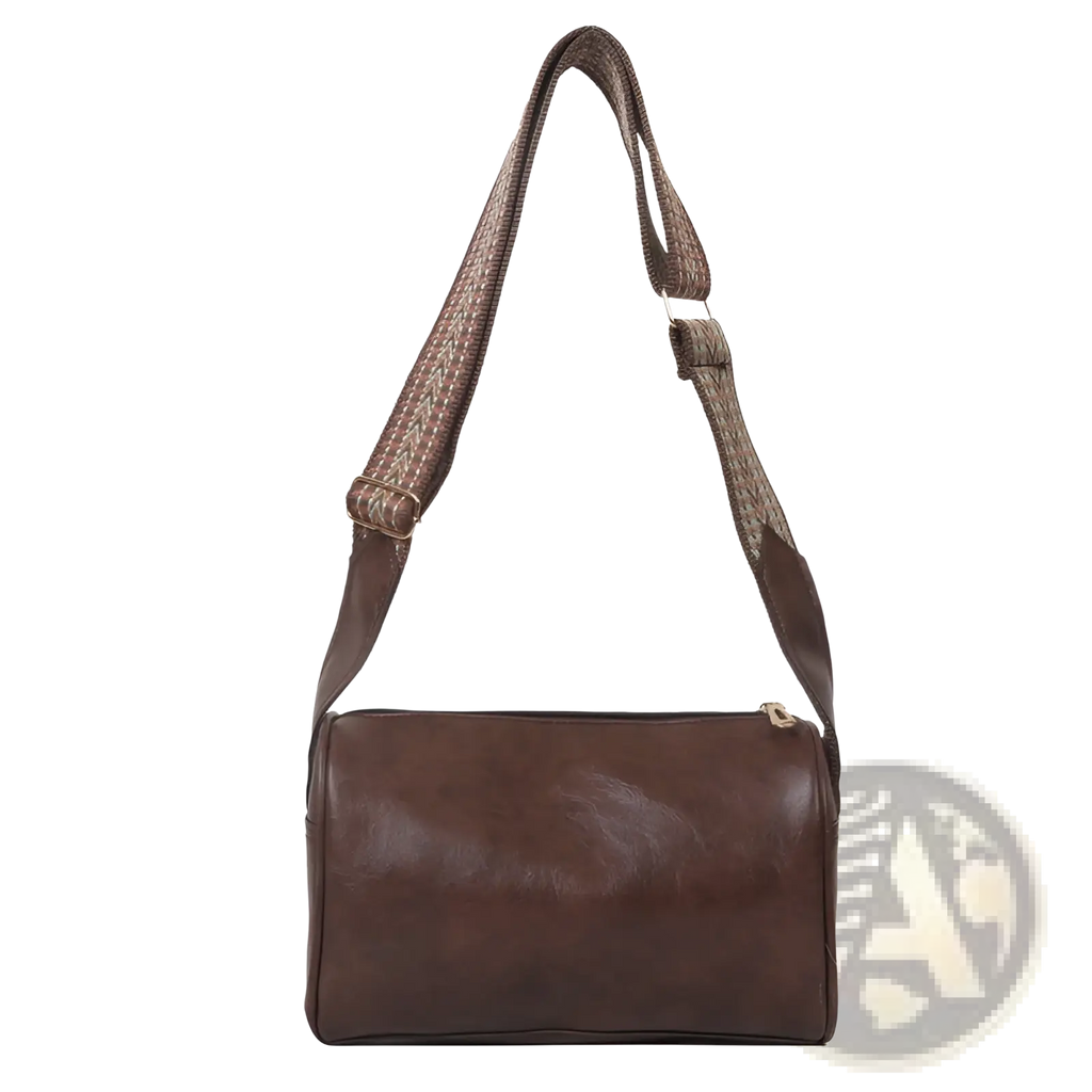 Brown leather retro crossbody bag with textured woven strap and gold-tone zipper for stylish everyday use