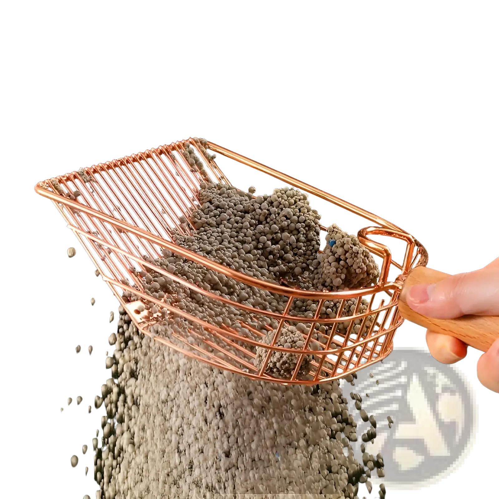 Rose gold metal cat litter scoop with wire mesh and wooden handle for efficient pet waste cleaning