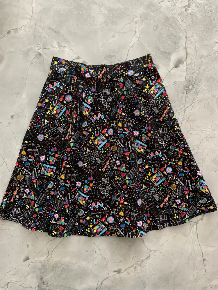 Black a-line cotton skirt xl with vibrant colorful scientific symbols print and functional pockets