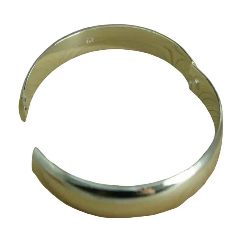 Silver bracelet 925 sterling open bangle for women with a sleek polished design and subtle inner engraved detailing, pulseras mujer