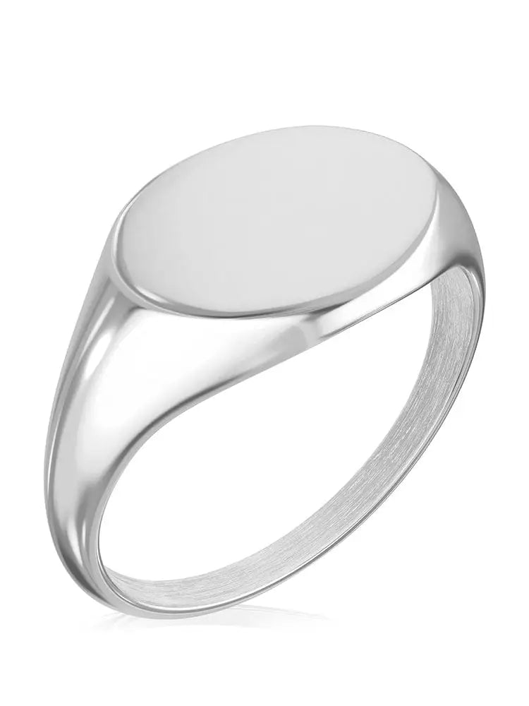Polished silver oval signet ring in 316l stainless steel with a smooth face and a polished band
