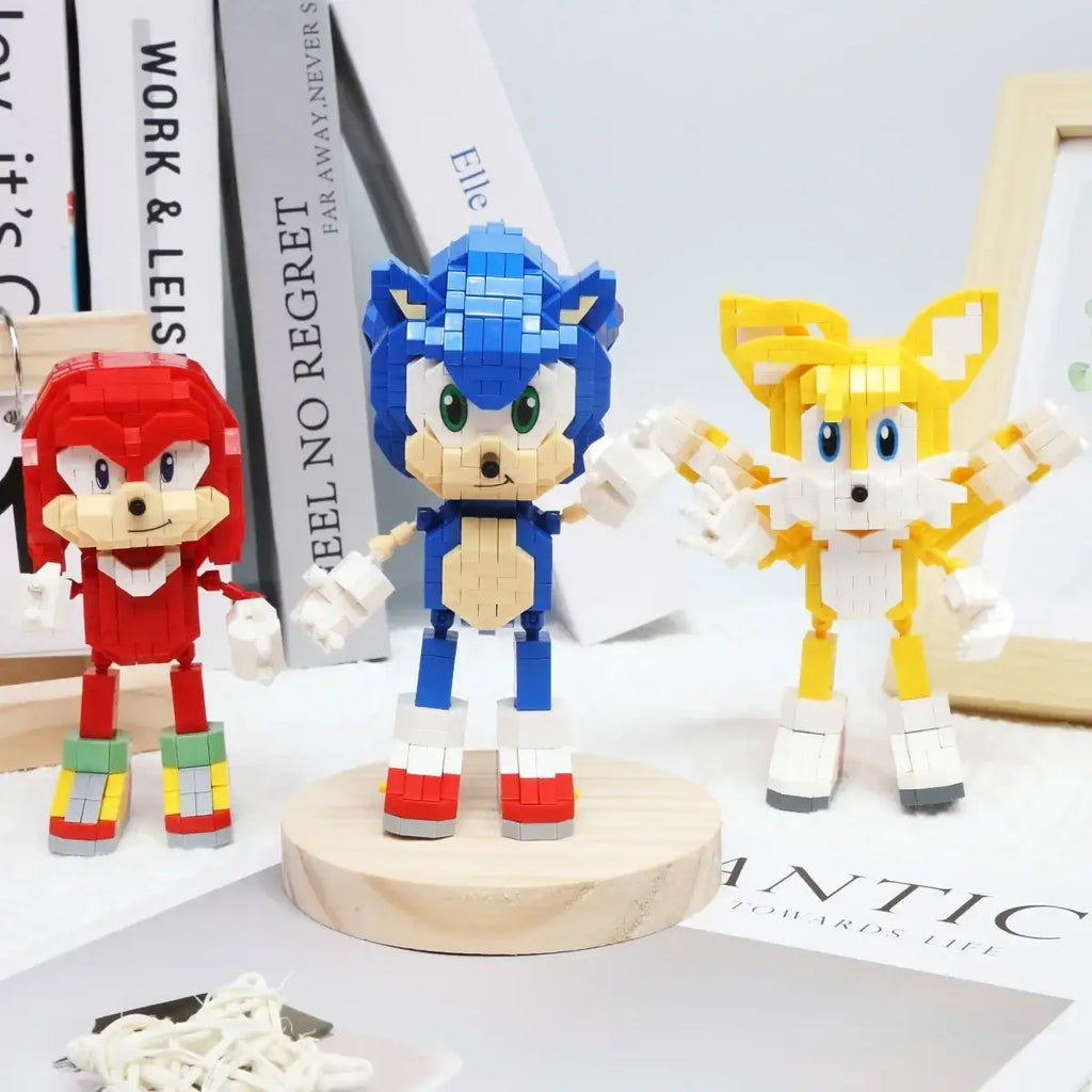Blue sonic the hedgehog building block figure with green eyes tan face and red and white shoes from sonic building block figures set