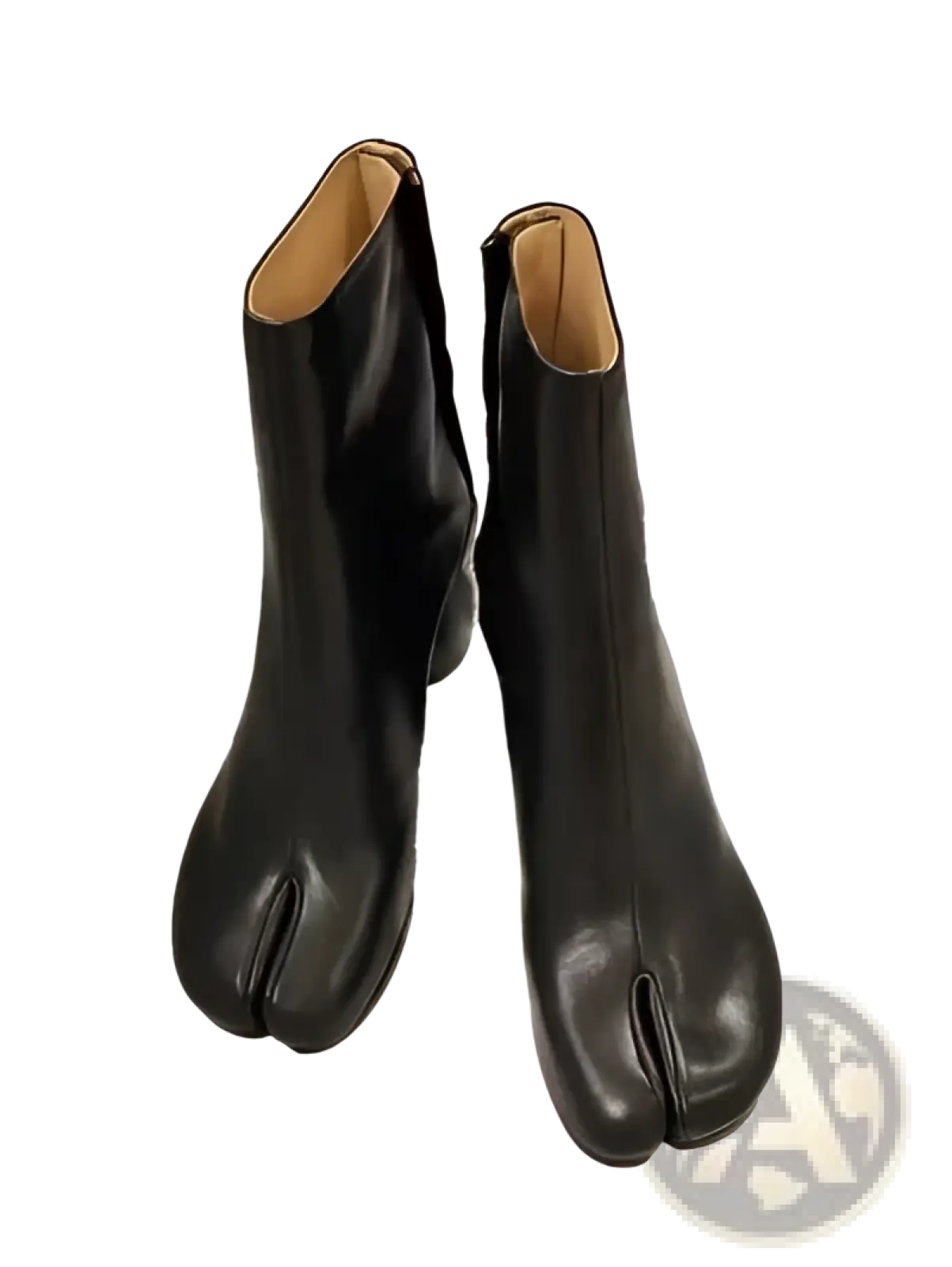 Black leather split toe tabi high heel ankle boots with a glossy finish and traditional five-toed design