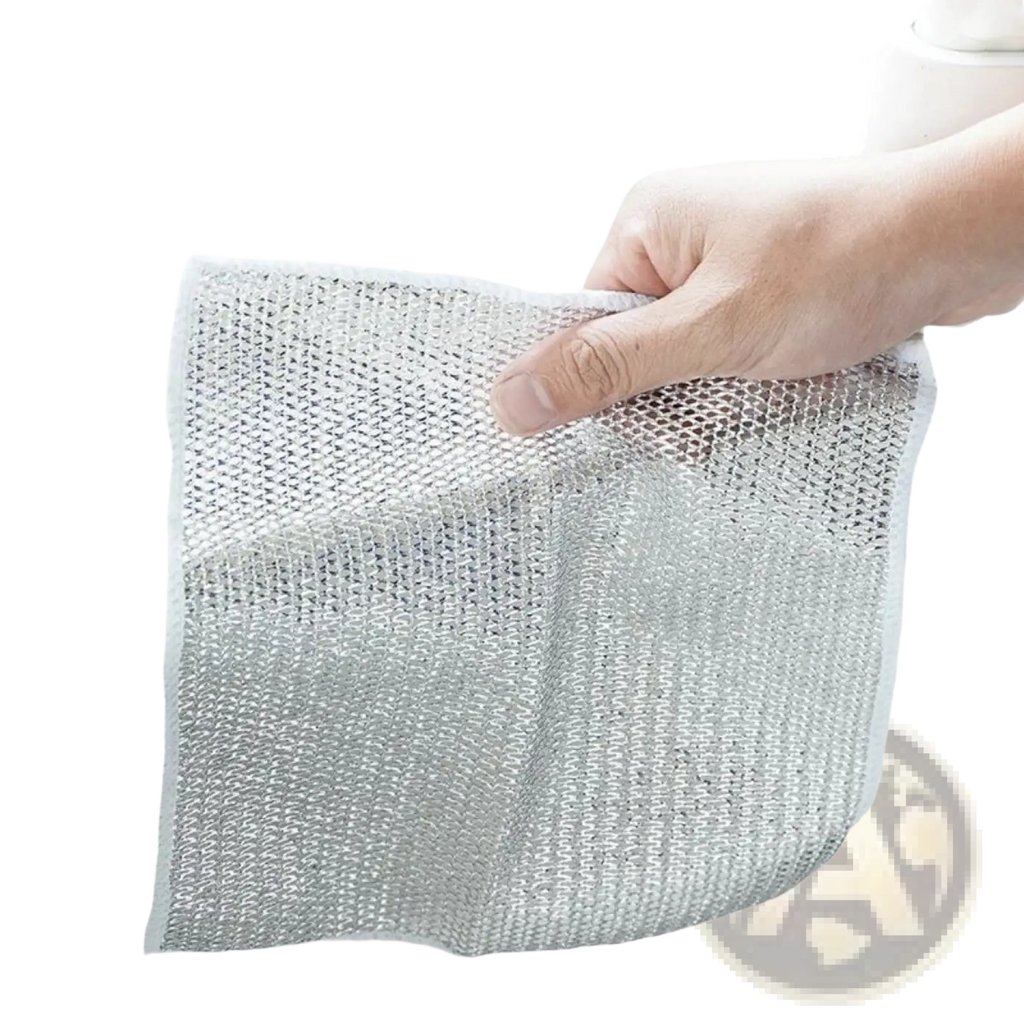 Steel wire dishcloth mesh kitchen scrubber 20x20cm with silver textured woven surface and soft white edges