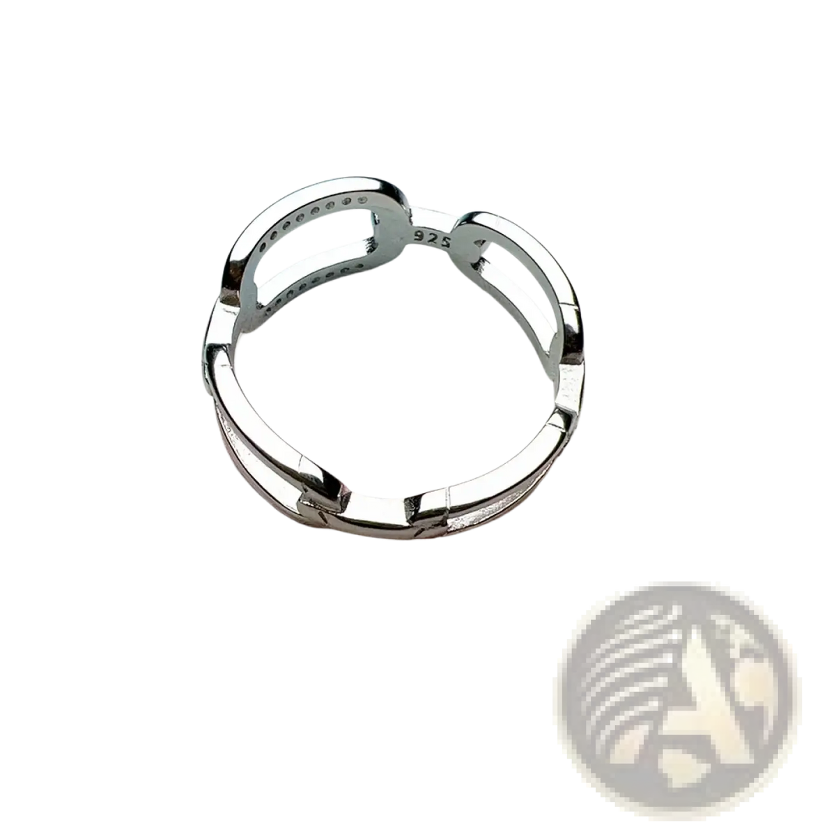 A sleek silver 925 sterling silver chain link zircon ring with a modern open-link design and subtle engravings