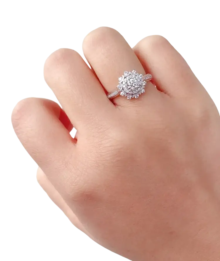 Sterling silver engagement ring for women with a sparkling cluster of diamonds, perfect for party engagement wedding