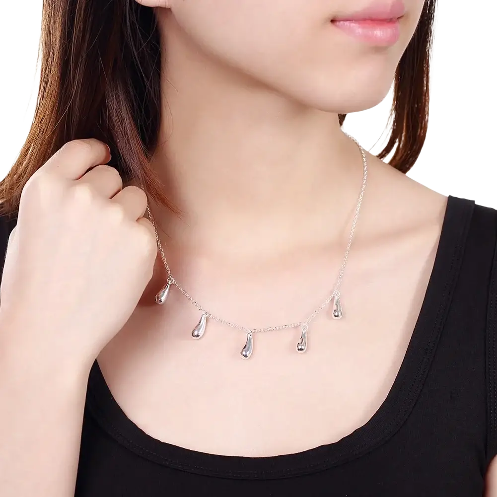 Silver teardrop pendant necklace in sterling silver with delicate chain for trendy style and daily wear