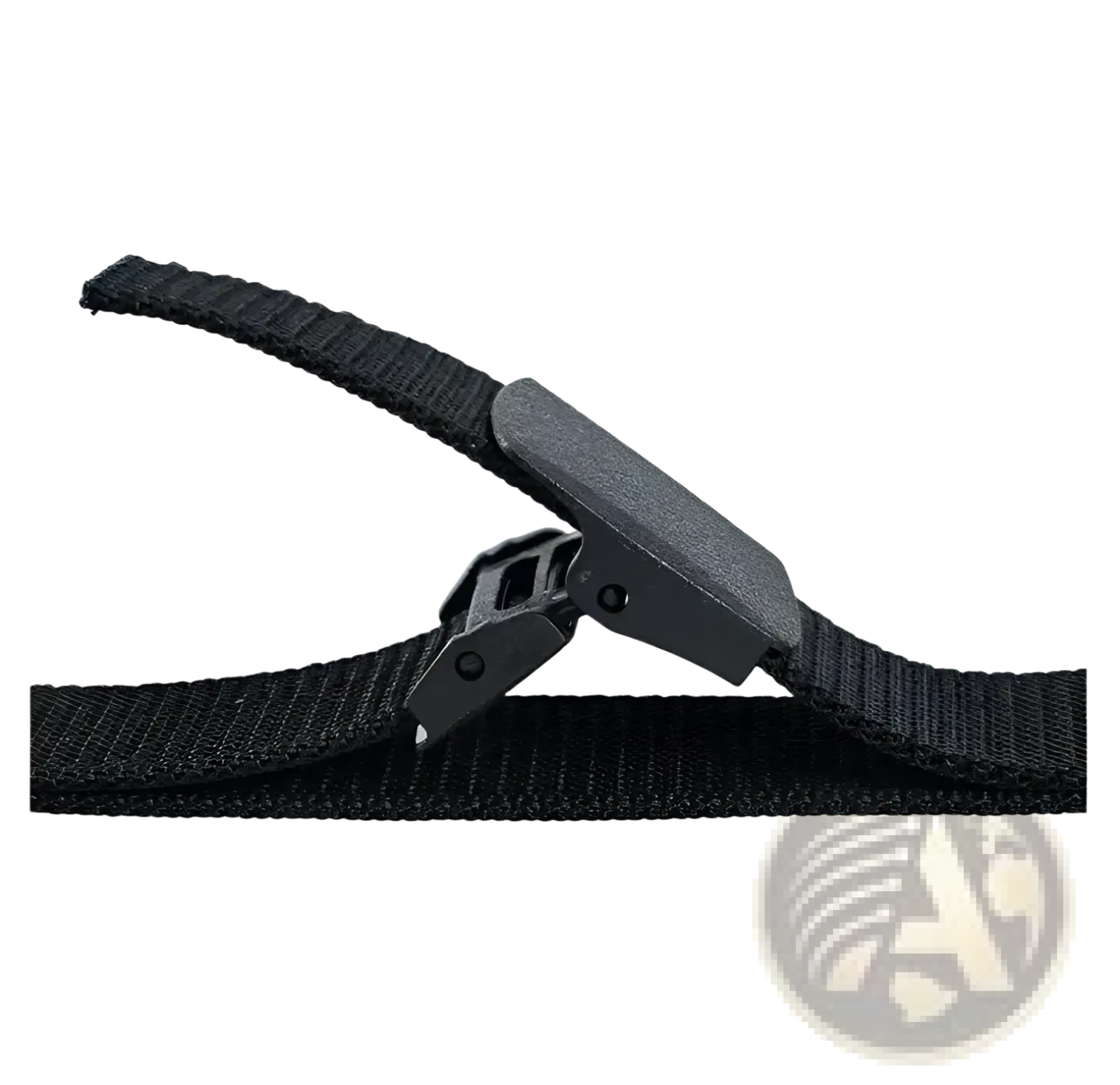 Tactical nylon belt for men in black with a matte black plastic buckle suitable for outdoor use