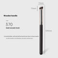Black wooden-handled concealer brush with silver ferrule and curved soft bristles for three-color concealer palette pro 270