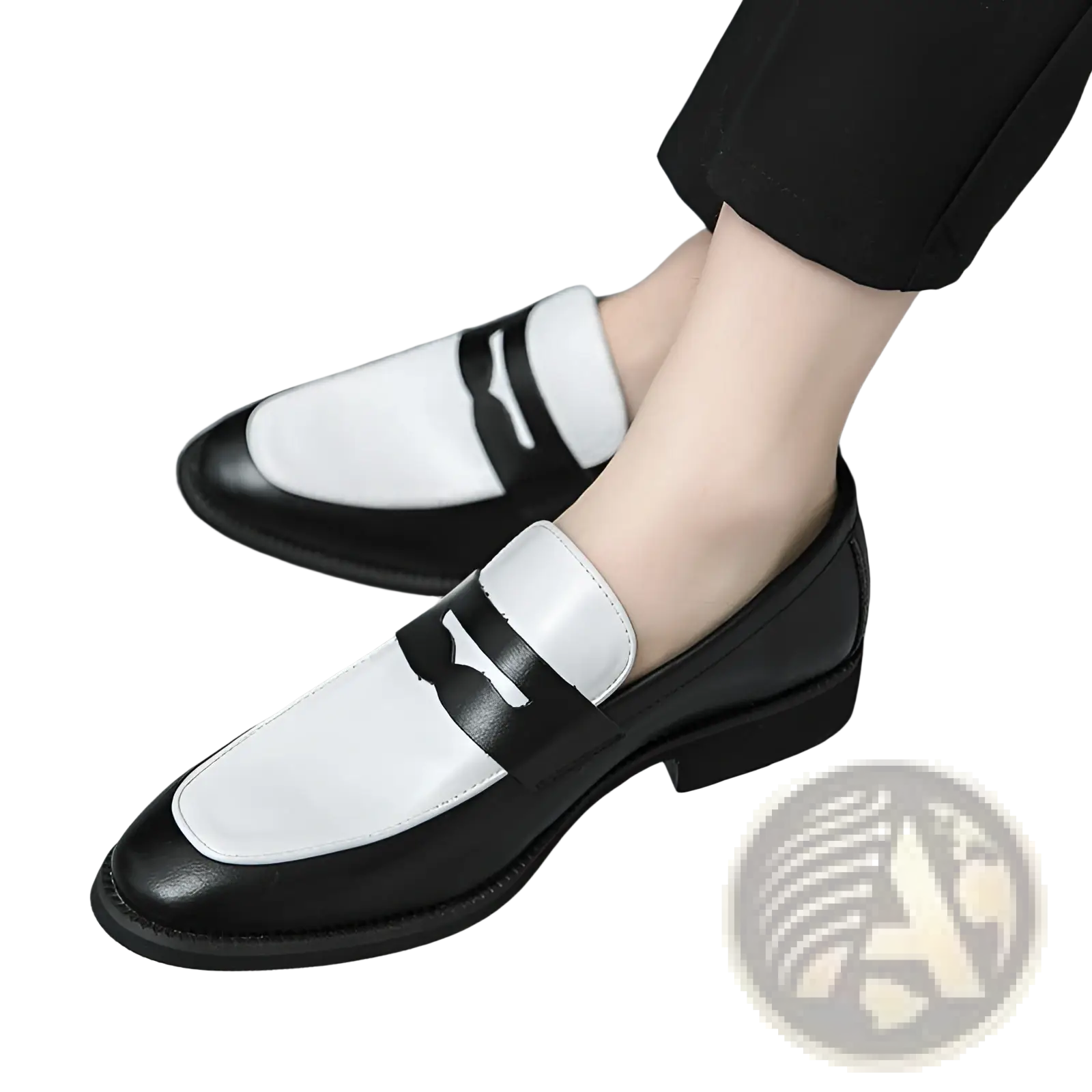 Two-tone black and white leather loafers with a classic design casual slip-on shoes