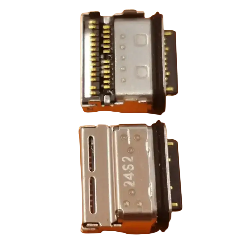 Silver and black usb c charging port with gold-plated pins for huawei mate10 mate40 mate10 p20pro models