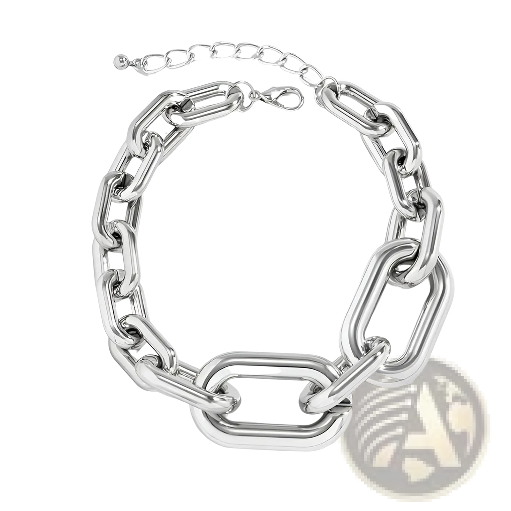 Vintage silver chunky link chain choker necklace with a silver-toned chunky link design and secure clasp