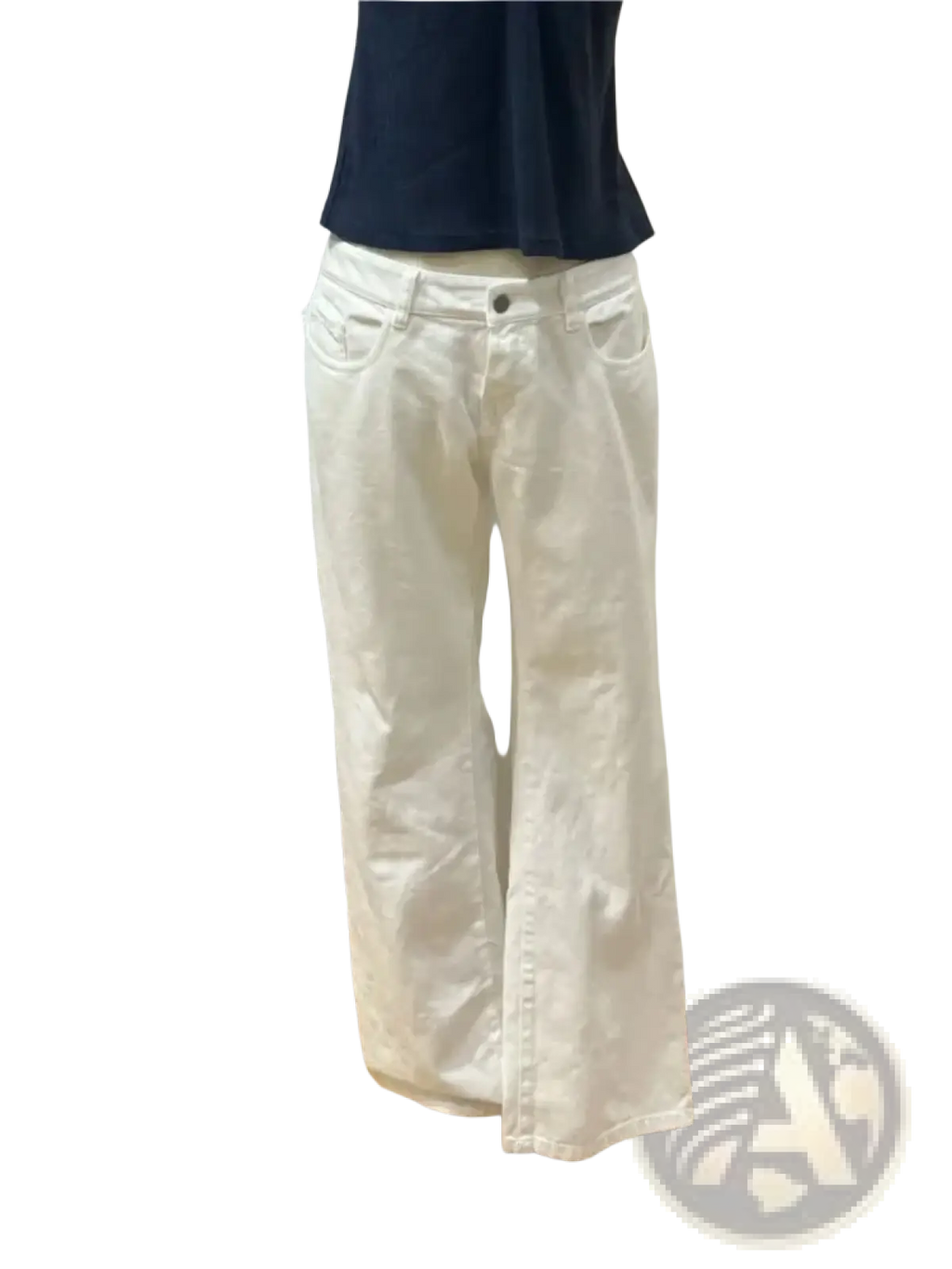 White wide-leg denim pants displayed on a mannequin showcasing the front view with a relaxed fitted style