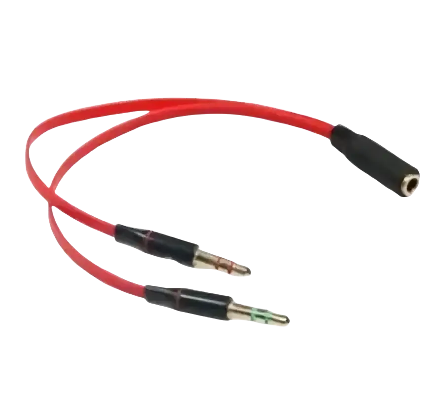 Red wired earphone gamer splitter cable with black connectors and gold-plated tips for gamer headphones with mic