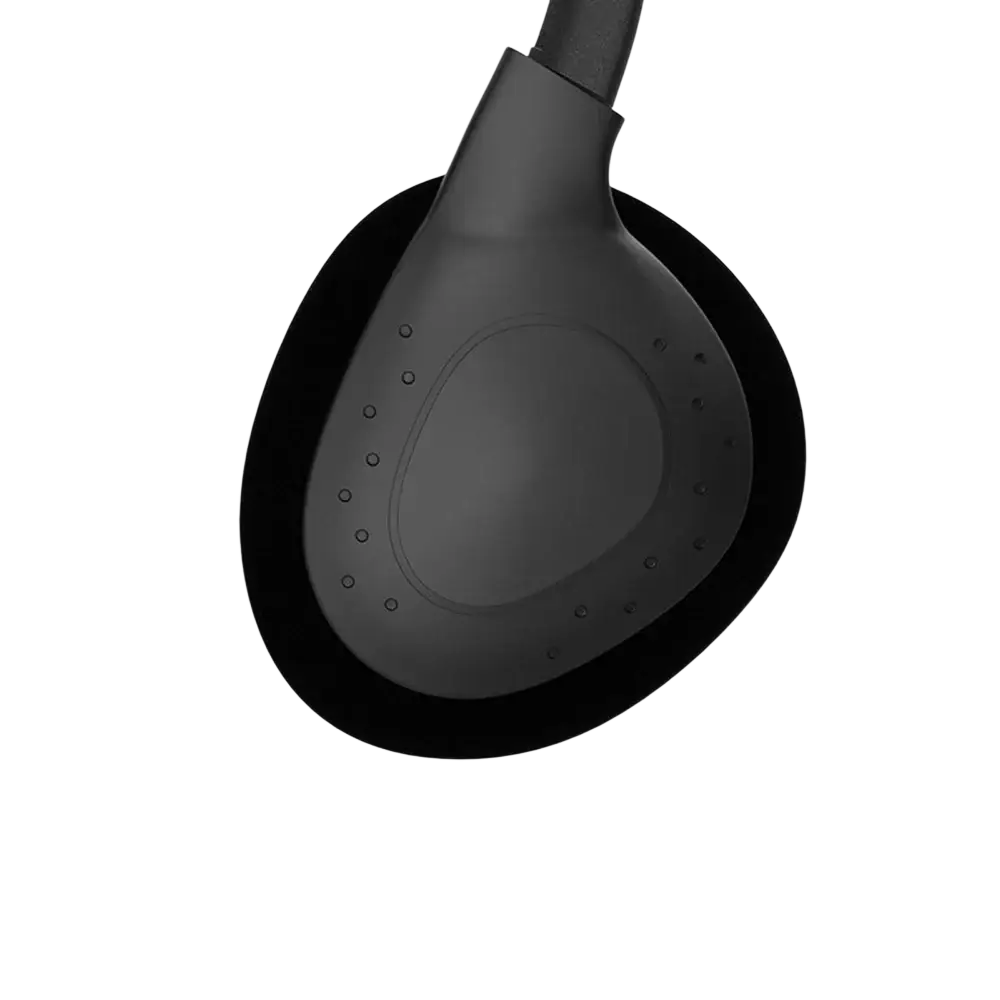 Black wired gaming headset with noise reduction and 3.5mm plug featuring ergonomic earmuffs with circular indentations