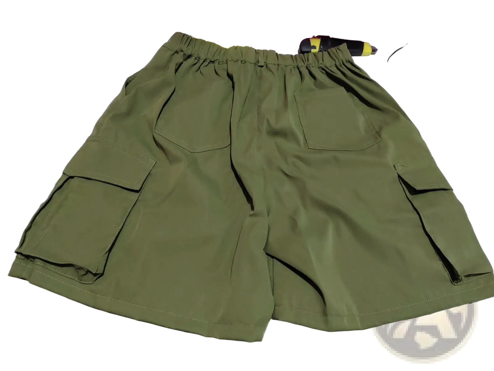 Olive green women’s cargo shorts with multiple pockets and elastic waistband for casual wear