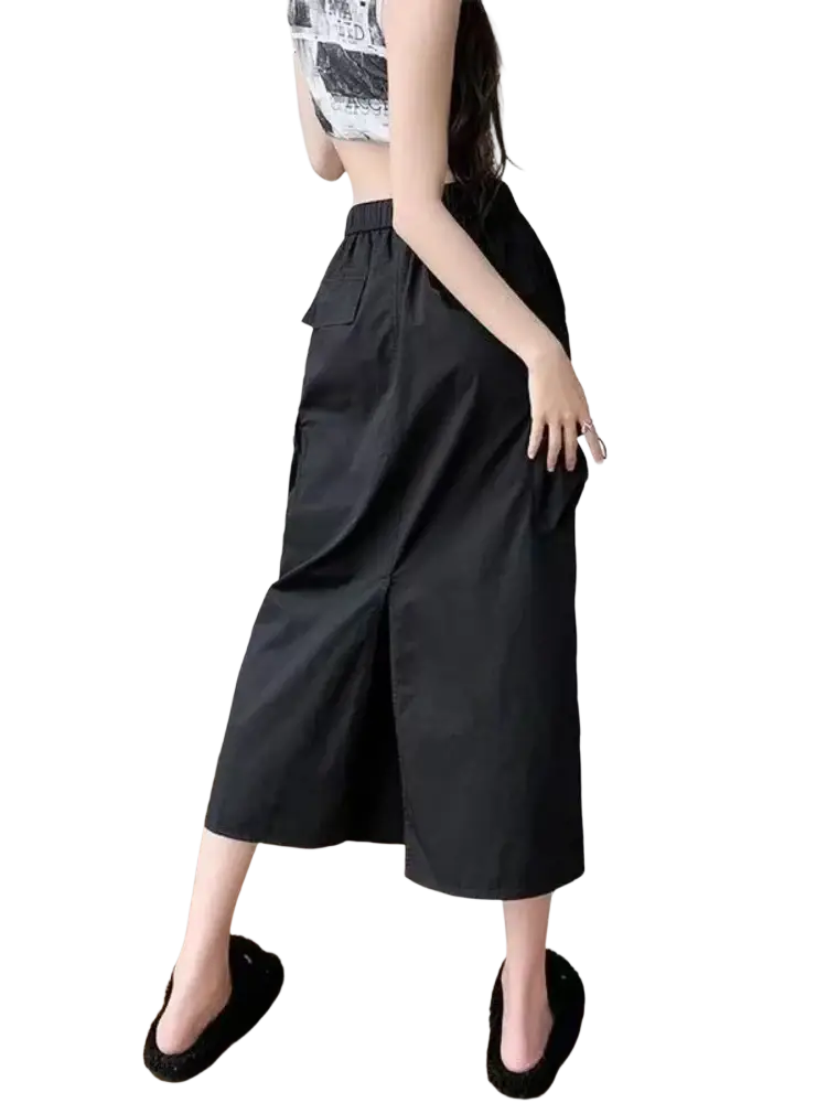 Women cargo utility maxi skirt in black high-waisted wide-leg trousers with relaxed fit and side pockets