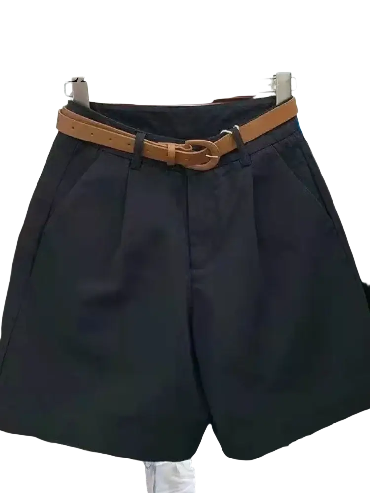 Women casual wide leg summer black pleated shorts with tan leather belt and buckle for stylish comfort