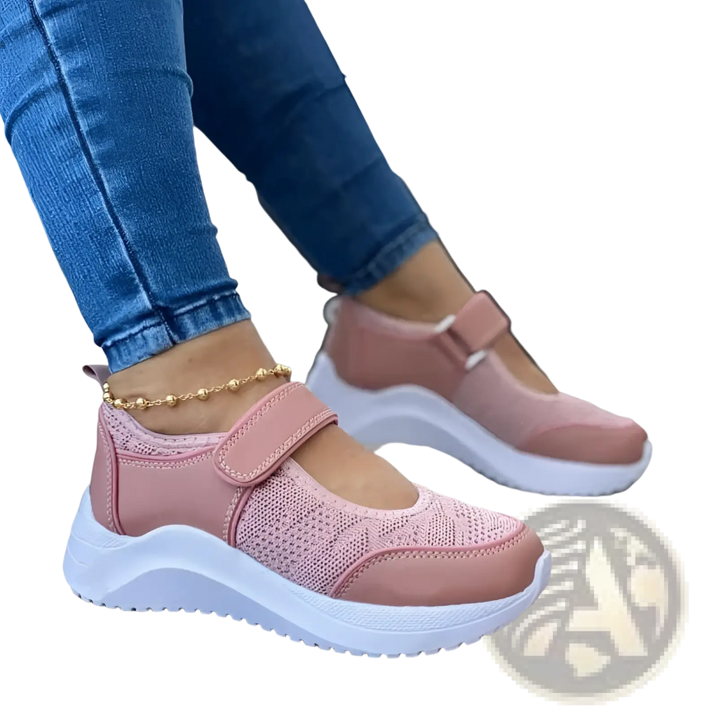 Women mesh platform sneakers in pink mesh and synthetic leather with white chunky sole and velcro closure