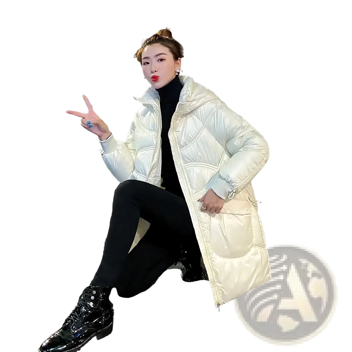 Women winter puffer coat thick hooded jacket in off-white quilted fabric with high collar and front zipper closure