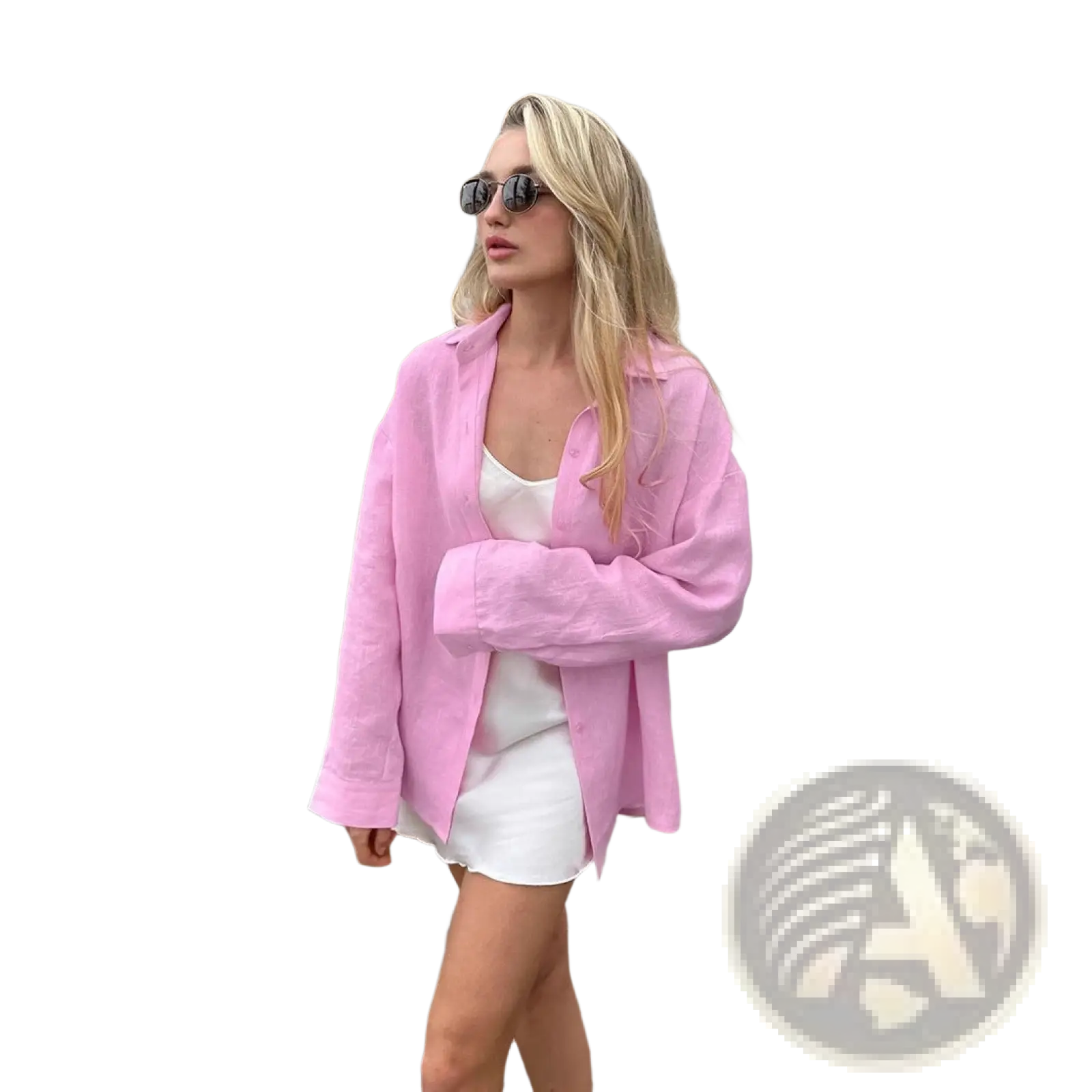 Women’s oversized soft pink linen blazer with a relaxed fit and buttoned front for a textured cardigan blouse look
