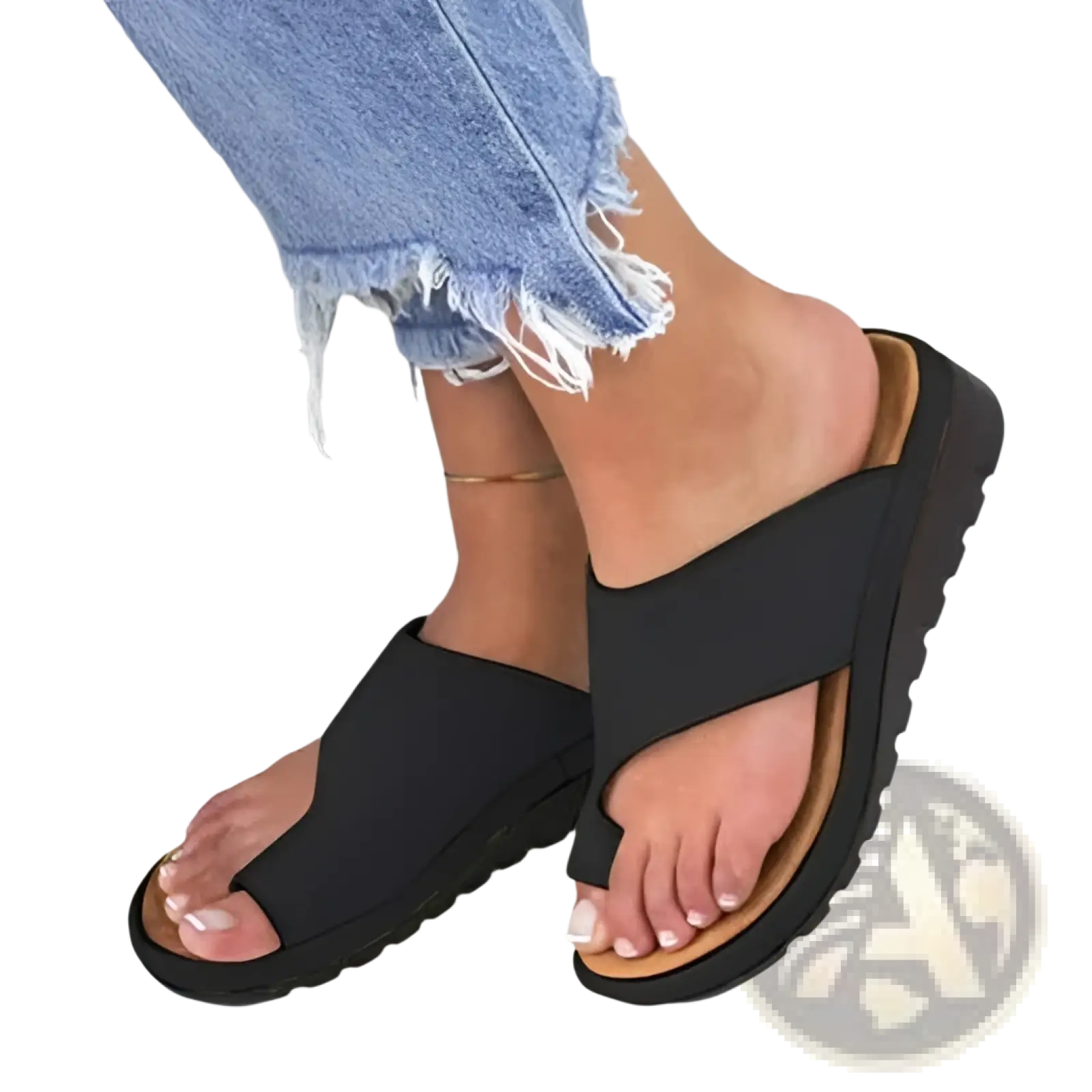 Women’s black platform thong sandals with thick rubber sole and tan insole for casual slide and beach wear