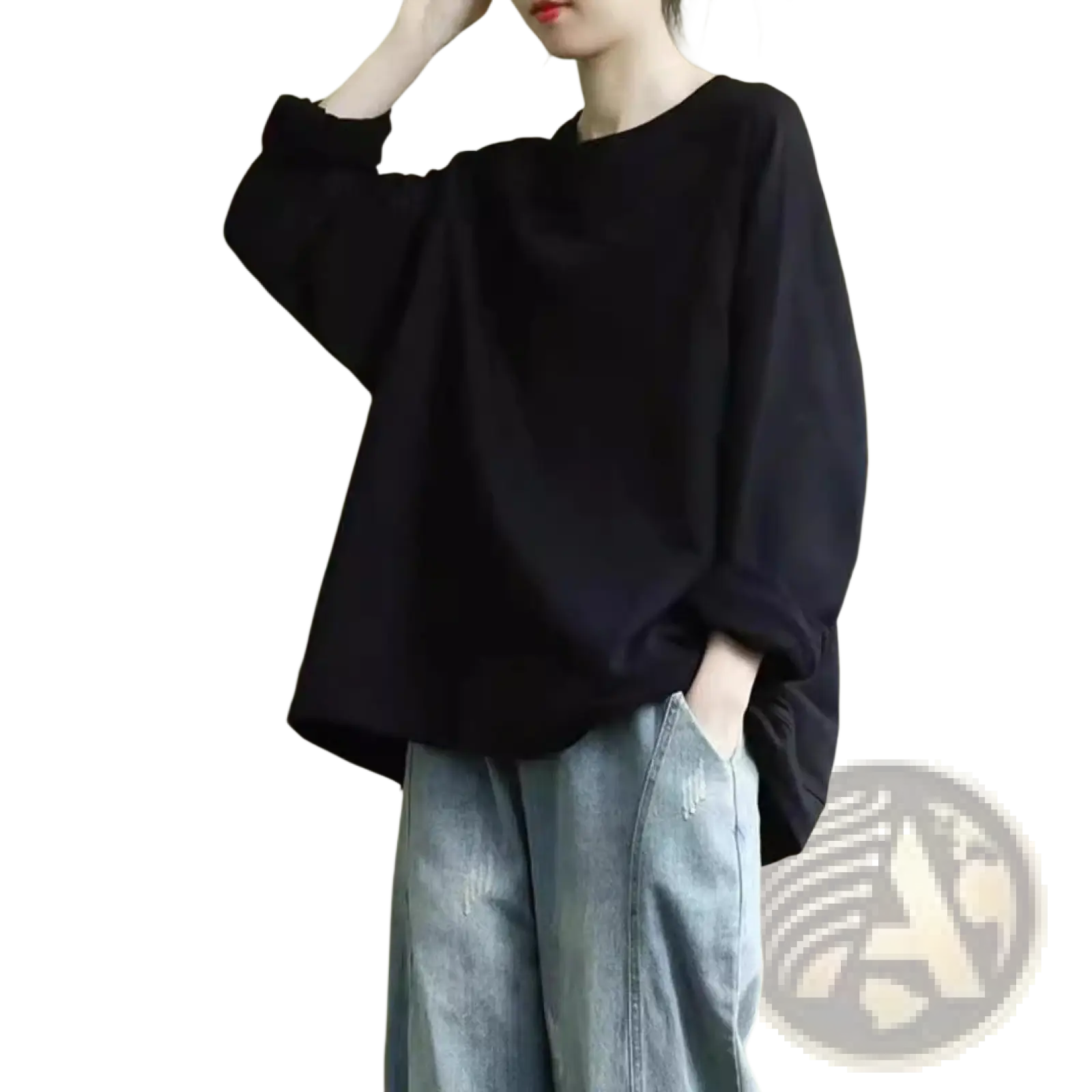 Black oversized long-sleeve pullover sweatshirt with relaxed fit and soft cotton blend fabric for women