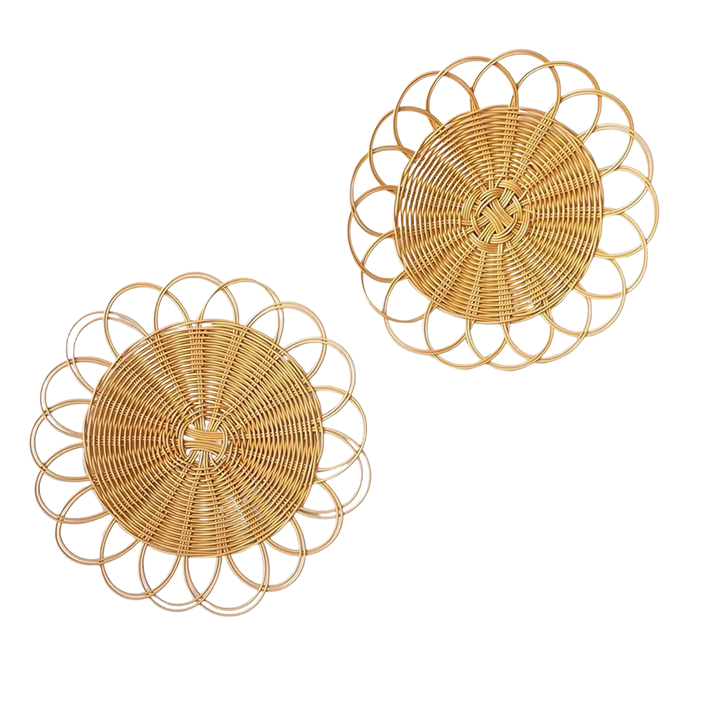 Natural-toned woven rattan flower wall hanging decor featuring a circular flower-like design for wall decoration