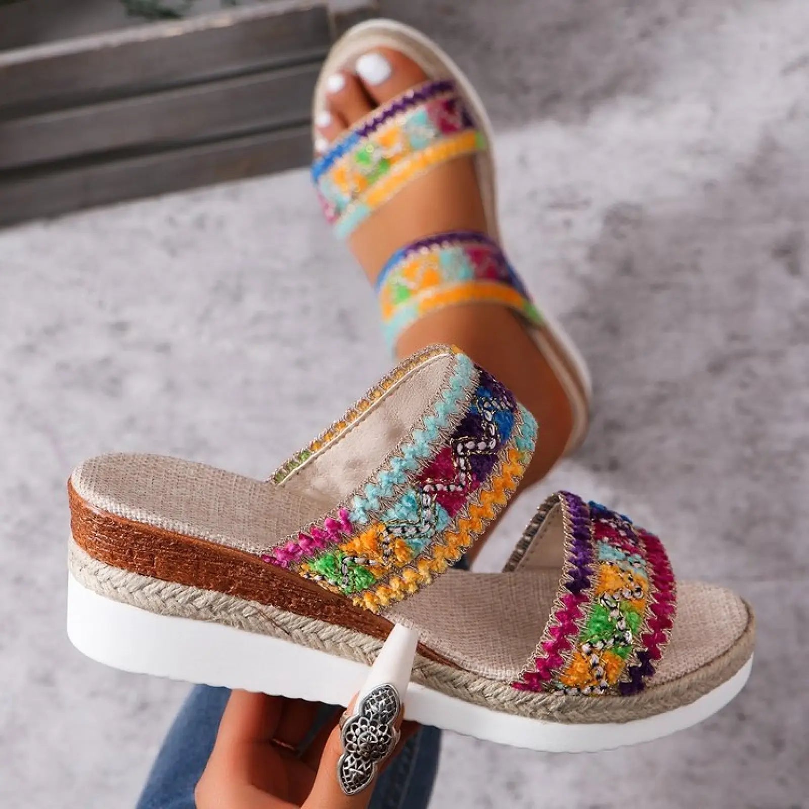 Colorful embroidered woven wavy pattern ethnic wedge sandals for women with espadrille sole and white platform
